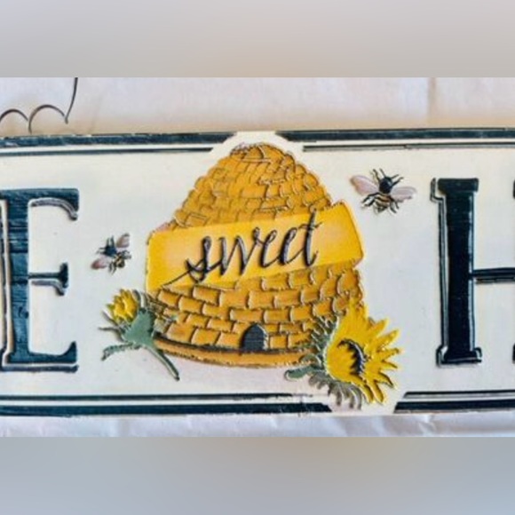 *Be Happy Beehive Sign - Picture 4 of 6